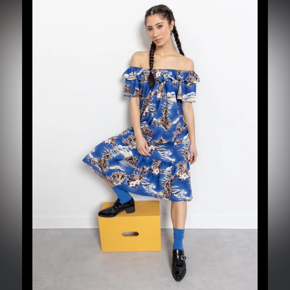 Vintage Off The Shoulder HILO HATTIE Dress